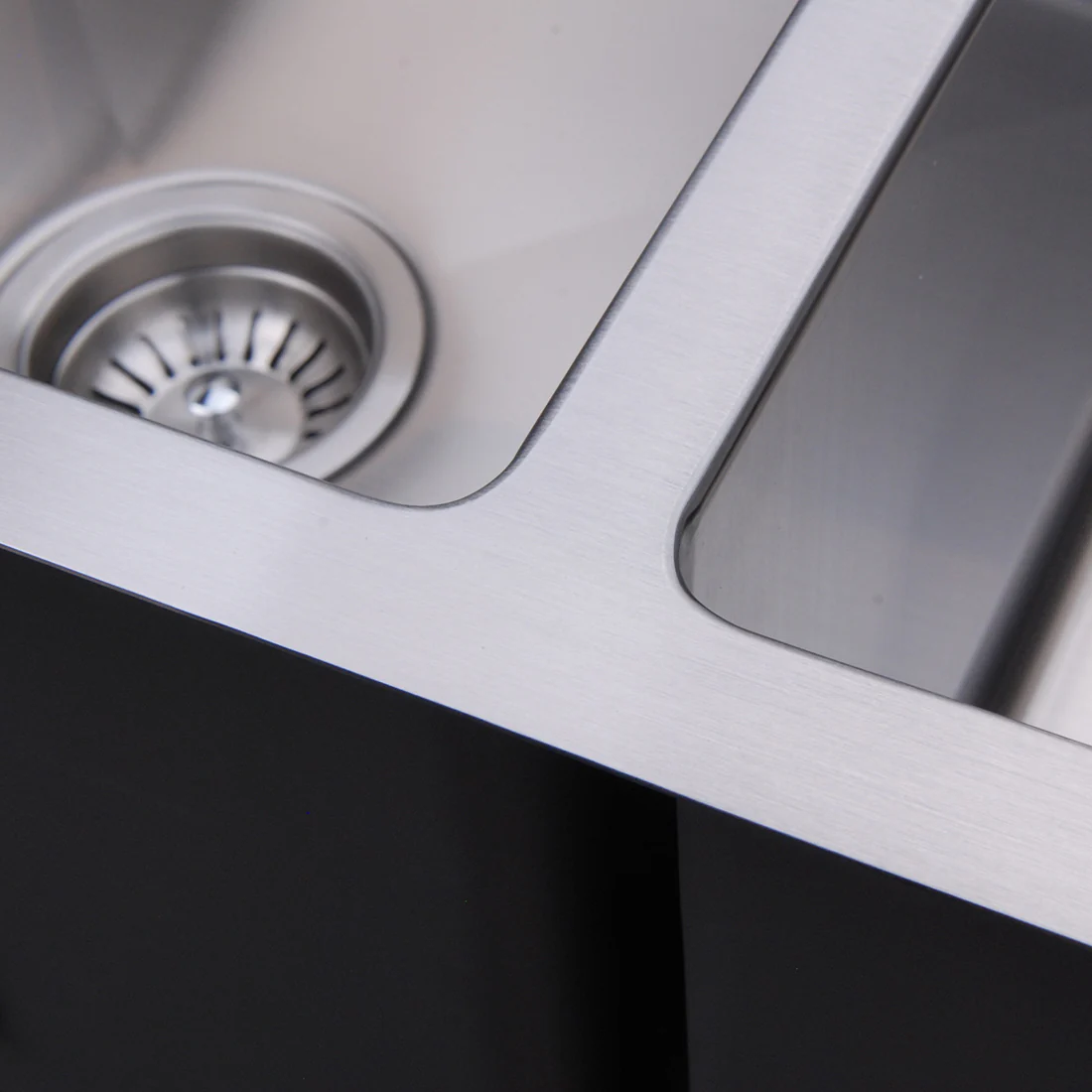 Baiachi 1260X440 Handmade Kitchen Sink Stainless Steel - Image 4